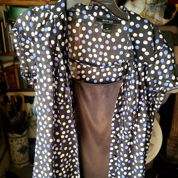 Style & Co cute layered top sz SP - Picture 2 of 9